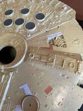 Load image into Gallery viewer, Kenner 1979 Star Wars Millennium Falcon Incomplete See Details