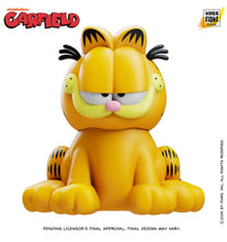 Load image into Gallery viewer, Boss Fight Studios Garfield 1:1 Scale Gigantic Figure Displayed