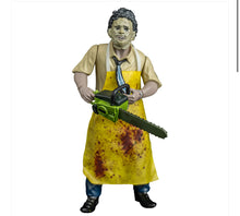 Load image into Gallery viewer, THE TEXAS CHAINSAW MASSACRE (1974) - SAW-SLINGIN’ LEATHERFACE (KILLING MASK) - 5" FIGURE