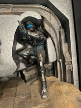 Load image into Gallery viewer, XBOX ONE HALO 5 GUARDIANS COLLECTOR’S STATUE PREOWNED NO GAME