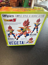 Load image into Gallery viewer, S.H.Figuarts DRAGONBALL Z VEGETA COLOR US 2014 CON SIGNED VOICE ACTORS NO COA