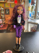 Load image into Gallery viewer, MATTEL Monster High 2011 Sweet 1600 Clawdeen Wolf Doll PREOWNED