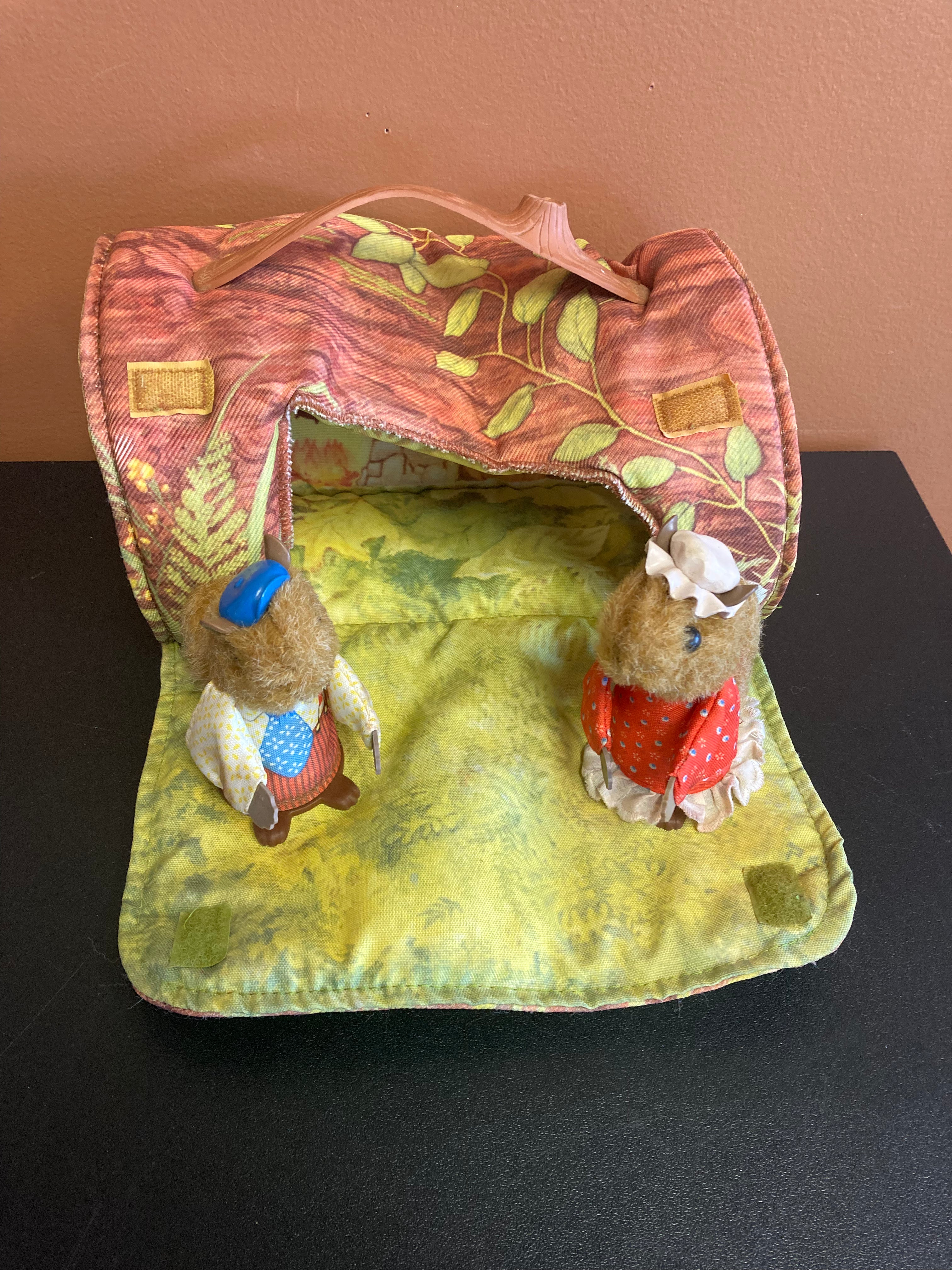 Fisher Price Woodsy Squirrel Family Preowned Missing Characters