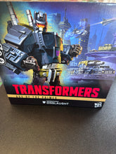 Load image into Gallery viewer, Transformers Generations Age of the Primes Commander Onslaught