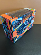 Load image into Gallery viewer, Polar Lights Batman TV 1966 Batmobile 1:25 Snap Model Kit