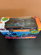 Load image into Gallery viewer, Polar Lights Batman TV 1966 Batmobile 1:25 Snap Model Kit