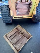 Load image into Gallery viewer, Disney Store Exclusive Non-Working R/C Wall-E NO REMOTE