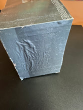 Load image into Gallery viewer, Highlander The Complete Series (DVD Set) PREOWNED WATER DMG