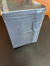 Load image into Gallery viewer, Highlander The Complete Series (DVD Set) PREOWNED WATER DMG