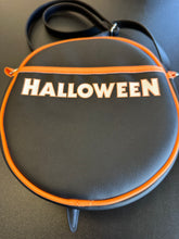 Load image into Gallery viewer, HALLOWEEN 1978 POSTER KNIFE PURSE BAG PREOWNED