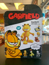 Load image into Gallery viewer, NICKELODEON Garfield With Pooky and Lasagna Tray Action Figure