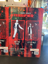 Load image into Gallery viewer, 5 POINTS Terrifier 2 Art The Clown & Little Pale Girl 2Piece Figure Set