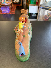 Load image into Gallery viewer, ENESCO Disney Traditions Winnie the Pooh & Friends Statue