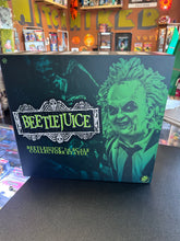 Load image into Gallery viewer, TOTS BEETLEJUICE 1:6 Scale Collectors Statue