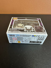 Load image into Gallery viewer, FUNKO POP POCKET KEYCHAIN JACK SKELLINGTON & OOGIE BOOGIE 2 PACK
