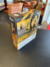 Load image into Gallery viewer, S.H.Figuarts Demon Slayer Zenitsu Agatsuma Figure