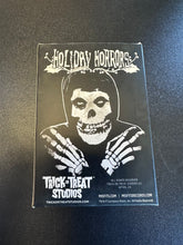 Load image into Gallery viewer, TOTS HOLIDAY HORRORS - MISFITS FIEND ORNAMENT