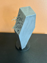 Load image into Gallery viewer, Nightmare before Christmas- Jack & Sally - Disney Showcase - 6016742 (Enesco)