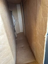 Load image into Gallery viewer, Kenner 1981 Star Wars Millennium Falcon Incomplete with Box See Details