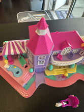 Load image into Gallery viewer, Bluebird Toys Polly Pocket 1994 Magical Mansion Non-working Incomplete
