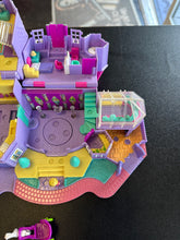 Load image into Gallery viewer, Bluebird Toys Polly Pocket 1994 Magical Mansion Non-working Incomplete