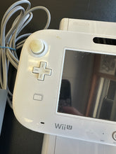 Load image into Gallery viewer, Nintendo WiiU WUP-101(02) Basic Set 8GB White with Gamepad Preowned