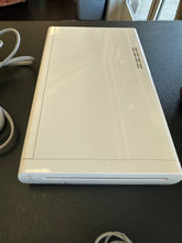Load image into Gallery viewer, Nintendo WiiU WUP-101(02) Basic Set 8GB White with Gamepad Preowned
