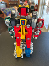 Load image into Gallery viewer, Matchbox Diecast 1981 Voltron GB-36 5 Lions Lionbot w/ Sword & Shield