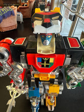 Load image into Gallery viewer, Panosh Place 1984 Voltron Defender of the Universe 5 Lions with Accessories