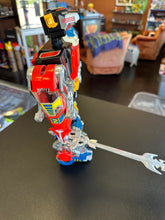 Load image into Gallery viewer, Panosh Place 1984 Voltron Defender of the Universe 5 Lions with Accessories