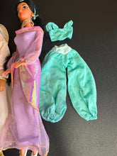 Load image into Gallery viewer, Disney Jasmine and Aladdin Dolls with City Outfits, Abu, & Magic Lamp Preowned