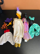 Load image into Gallery viewer, Disney Jasmine and Aladdin Dolls with City Outfits, Abu, & Magic Lamp Preowned