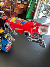 Load image into Gallery viewer, Panosh Place 1984 Voltron Defender of the Universe 5 Lions with Accessories