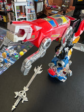 Load image into Gallery viewer, Panosh Place 1984 Voltron Defender of the Universe 5 Lions with Accessories