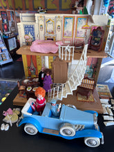 Load image into Gallery viewer, Knickerbocker 1982 The World of Annie Mansion Preowned House with Dolls READ DETAILS