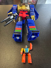 Load image into Gallery viewer, Hasbro Transformers Age of the Primes G2 Universe Grimlock & Autobot Wheelie Preowned Figure