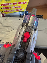 Load image into Gallery viewer, Hasbro Transformers Dark of the Moon Mechtech Ultimate Optimus Prime Preowned Figure