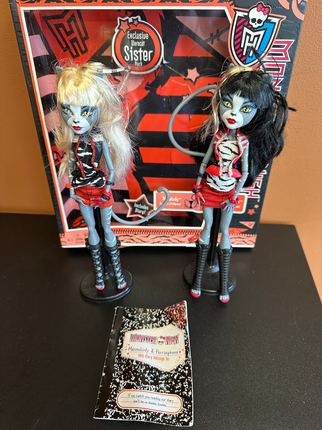 Monster High Meowlody & Purrsephone Sister Pack Missing Bags Preowned Dolls