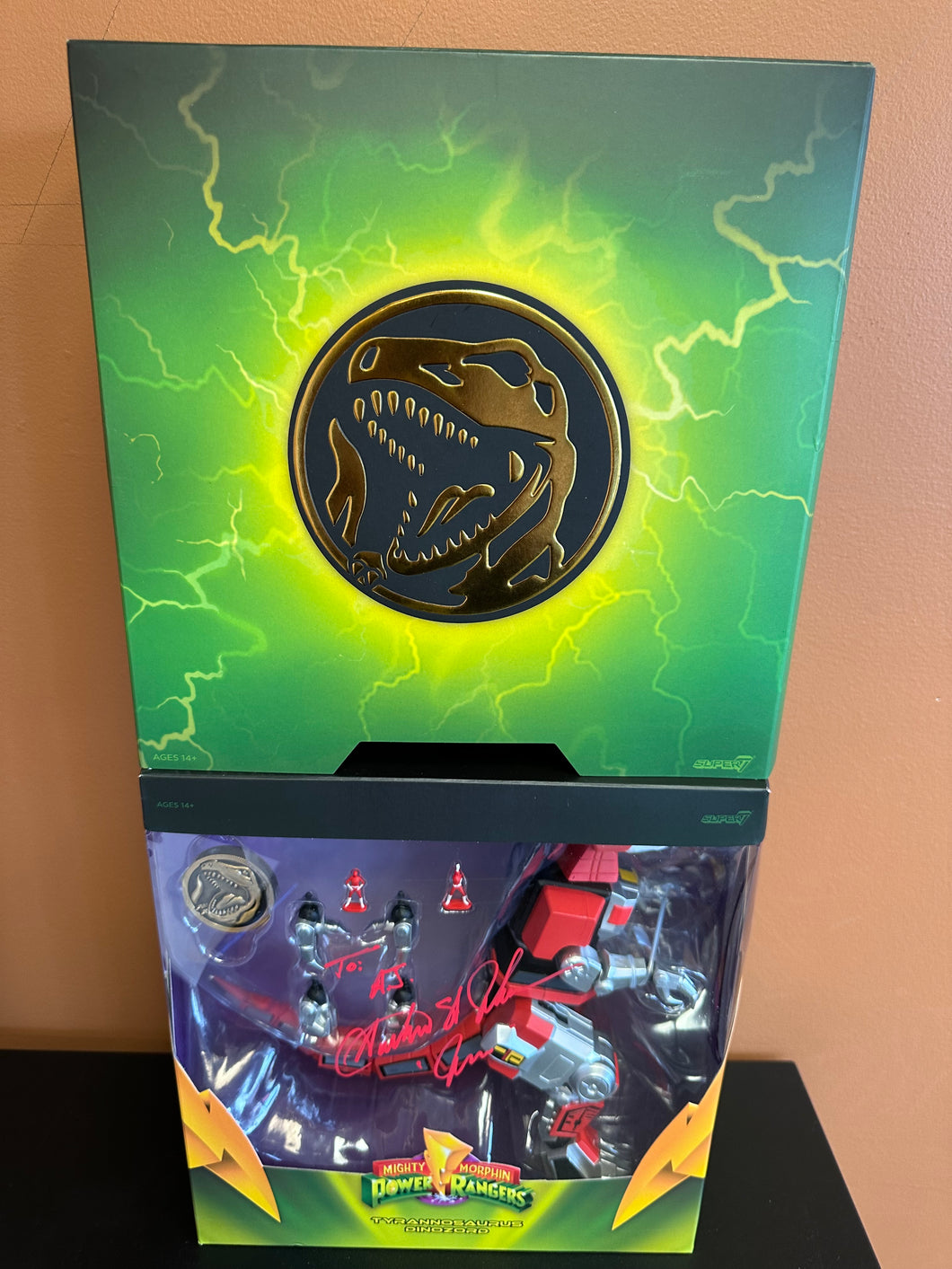 Super 7 MMPR Ultimates Tyrannosaurus Dinozord Signed Austin St. John No COA