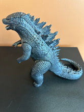 Load image into Gallery viewer, Bandai Godzilla Atomic Roar 11” Preowned Figure Works!
