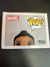 Load image into Gallery viewer, FUNKO POP MARVEL THOR RAGNAROK VALKYRIE 244 BOX DAMAGE
