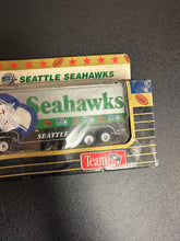 Load image into Gallery viewer, Matchbox Team NFL Seattle Seahawks 1994 Ford Aeromax Truck and Semi Box Damage
