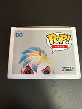 Load image into Gallery viewer, FUNKO POP DC HEROES HARLEY QUINN HOT TOPIC 233
