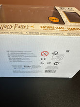 Load image into Gallery viewer, FUNKO MINI MOMENTS HARRY POTTER POTIONS CLASS SEAMUS FINNIGAN CHASE
