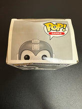 Load image into Gallery viewer, FUNKO POP MEGAMAN RETRO GAMESTOP 102 BOX DAMAGE
