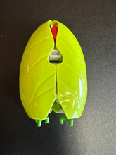 Load image into Gallery viewer, Bandai Digimon Digivolving DigiEgg Shurimon Preowned Figure 2 Weapons
