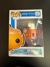 Load image into Gallery viewer, FUNKO POP DISNEY PIXAR NEMO 73 BOX DAMAGE
