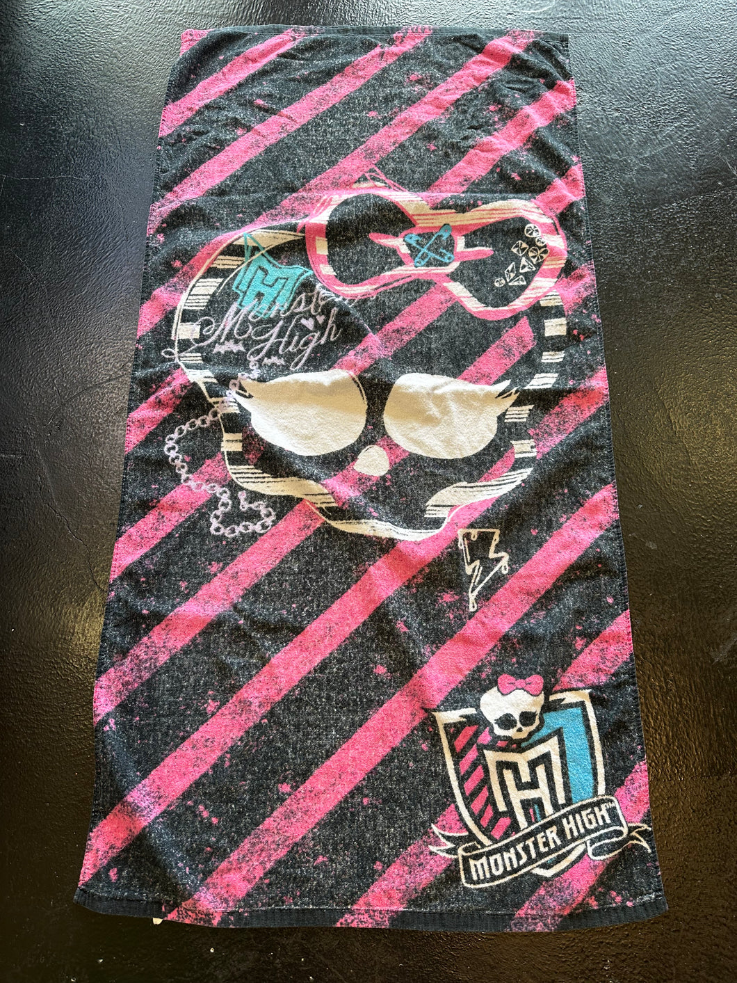 Monster High Beach Towel Preowned