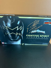 Load image into Gallery viewer, BANDAI SABAN’S POWER RANGERS FIGHTING SPIRIT FIGURE SET SIGNED BY JASON DAVID FRANK TOMMY NO COA
