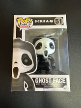 Load image into Gallery viewer, FUNKO POP SCREAM GHOST FACE 51 AUTENTIC BOX DAMAGE
